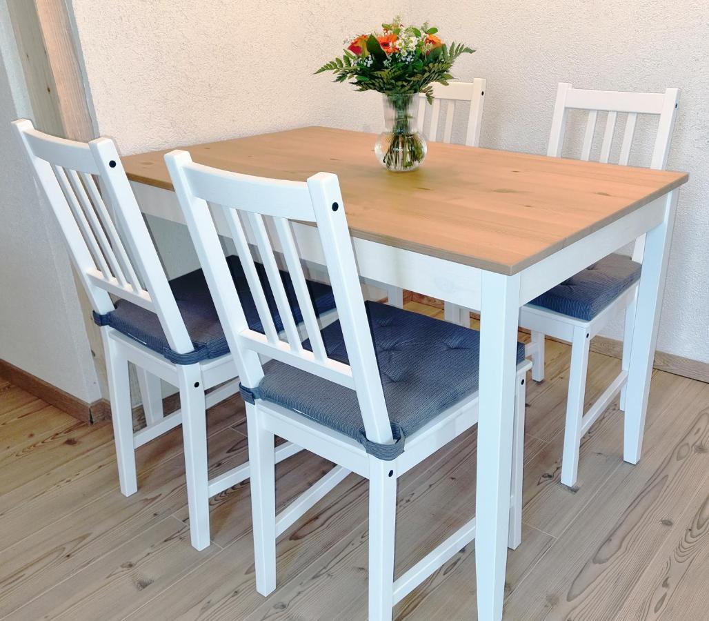 Apartment Kerbholz - Zwischen Suedschwarzwald Und Schweiz Griessen Dış mekan fotoğraf